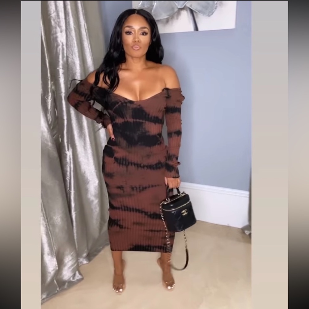 Hera Collection Brown Off-Shoulder Bodycon Dress